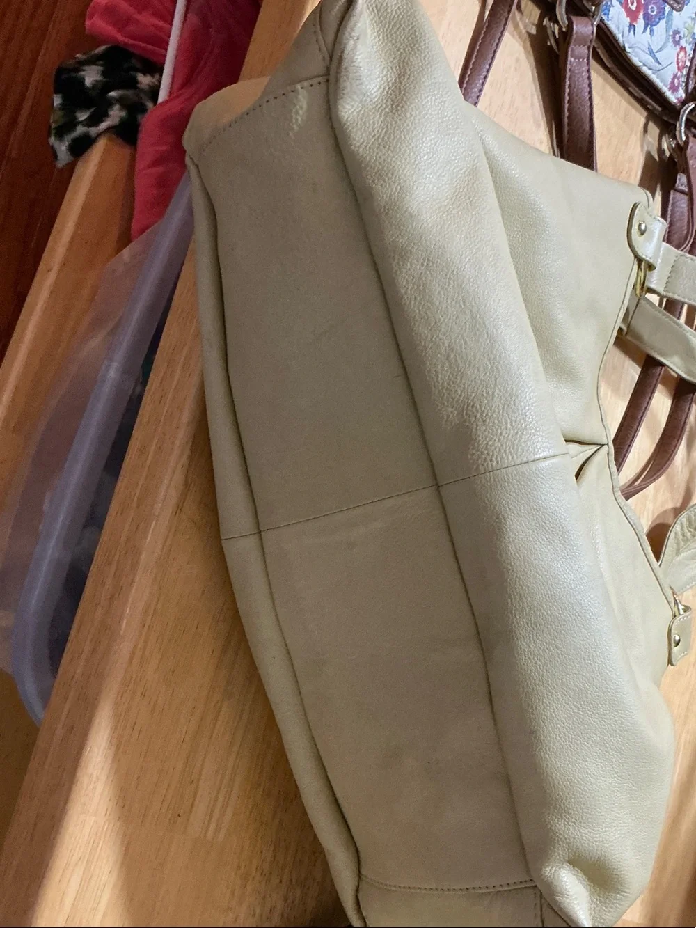 Soft Shoulder Hobo Bag in Light Olive